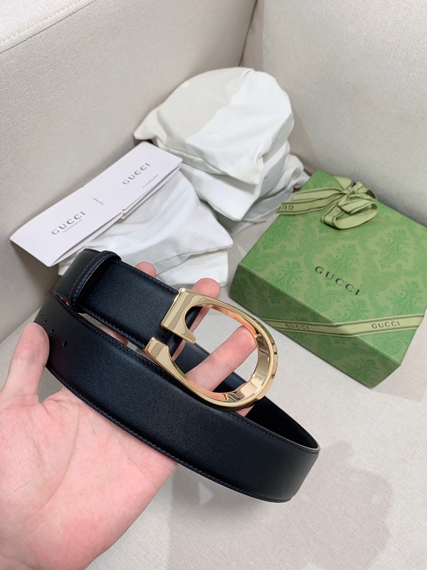 スーパーコピーグッチベルト正面デザイン